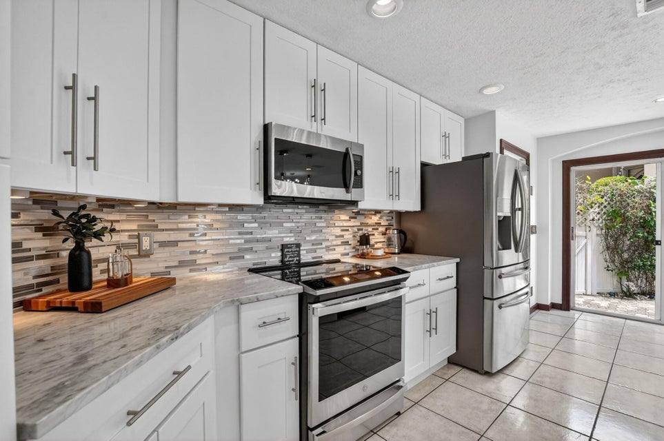 House for rent at 6362 Brava Way, Boca Raton, FL 33433