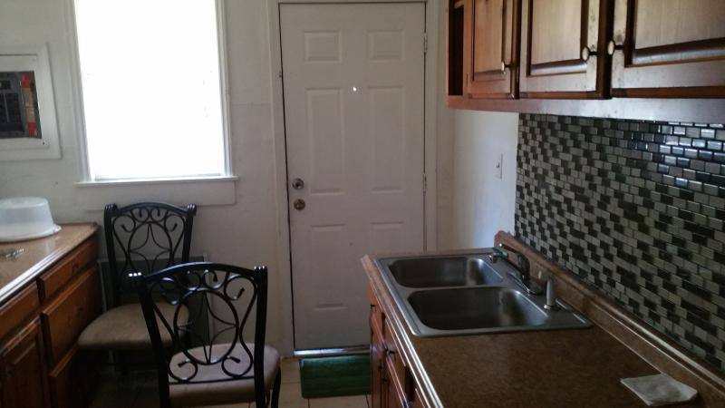Apartment for rent at 2314 Chestnut Ave, Newport News, VA 23607