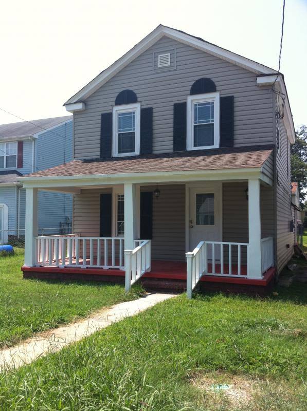 House for rent at 321 Pine Ave, Newport News, VA 23607
