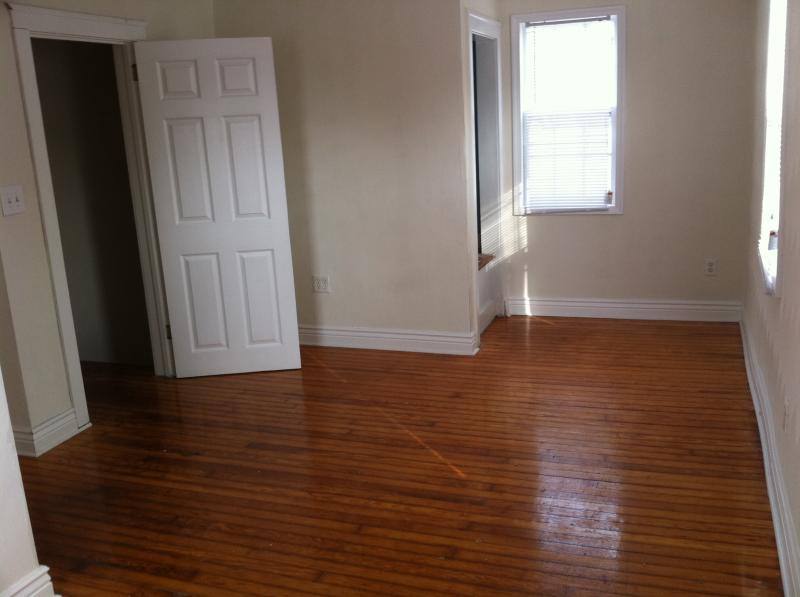 House for rent at 321 Pine Ave, Newport News, VA 23607
