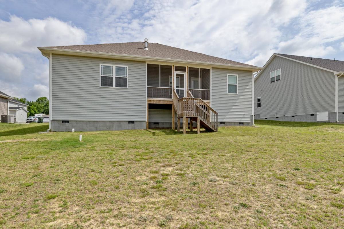 House for rent at 55 Bushel Basket Dr, Benson, NC 27504