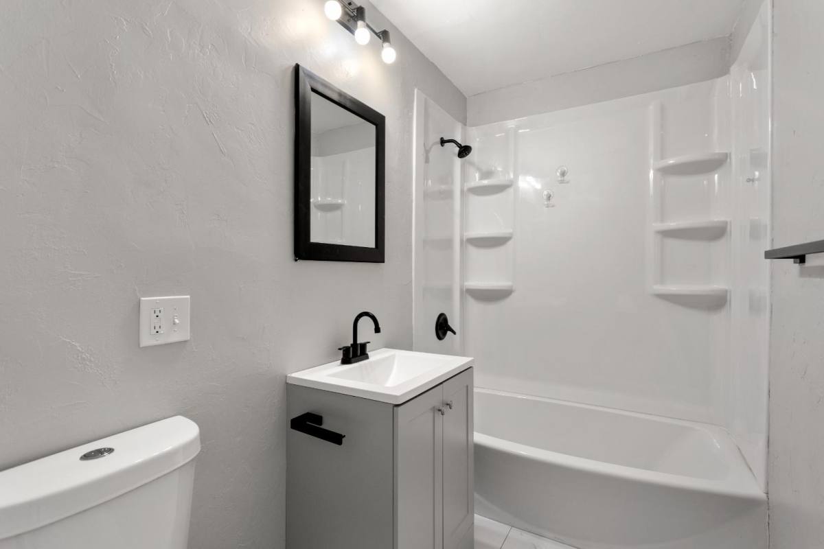 Apartment for rent at 1101 W Wisconsin Ave 1 2 #1101, Appleton, WI 54914