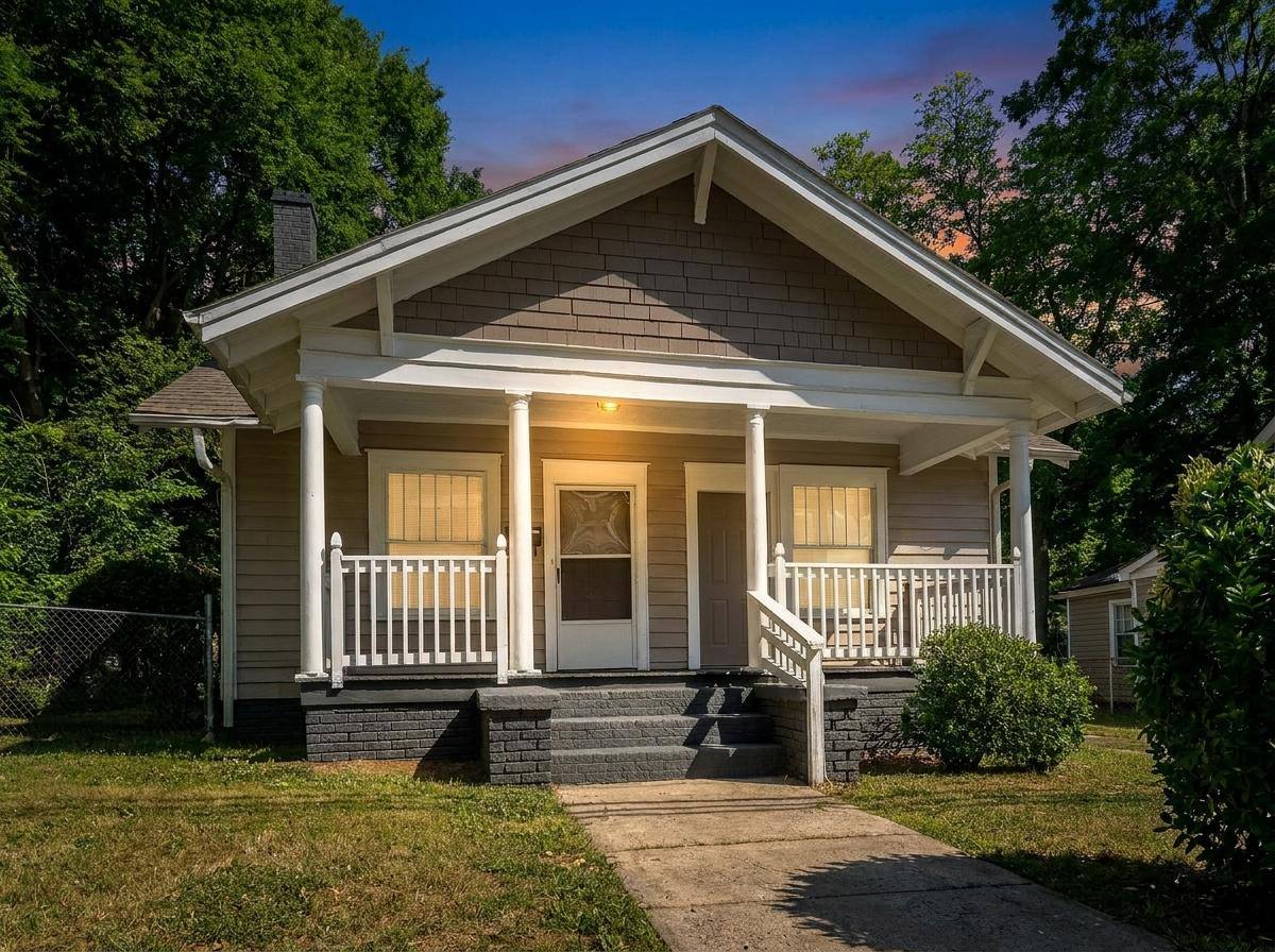 House for rent at 1710 S Tryon St #1710, Charlotte, NC 28203