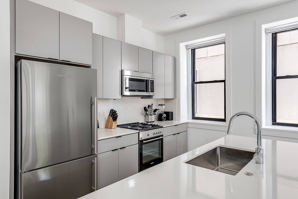 Apartment for rent at 2104 W 21st Place #L01-4, Chicago, IL 60608