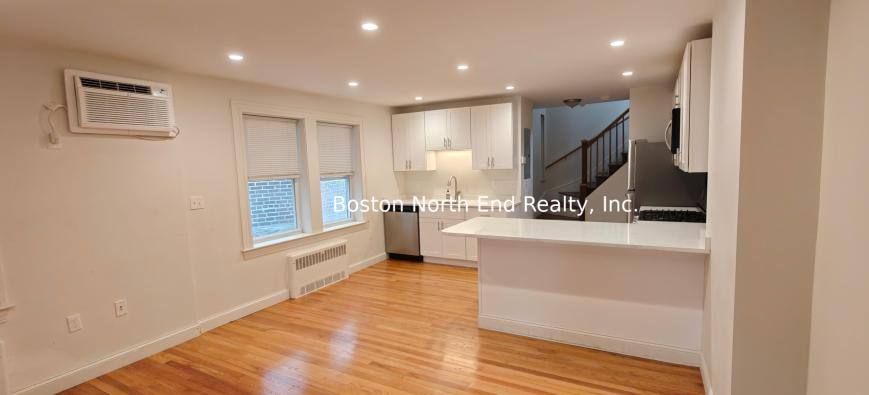 Townhouse for rent at 1 Bakers Alley #2, Boston, MA 02113