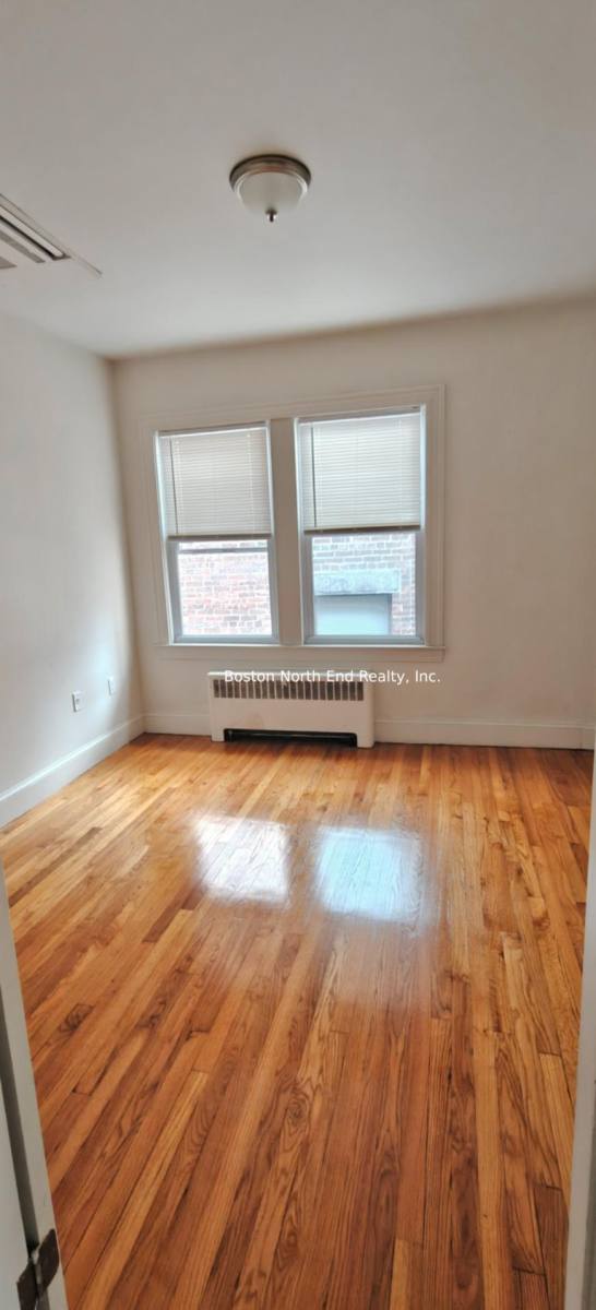 Townhouse for rent at 1 Bakers Alley #2, Boston, MA 02113