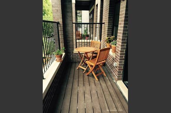 Apartment for rent at 1241 W Oakdale #1E, Chicago, IL 60657