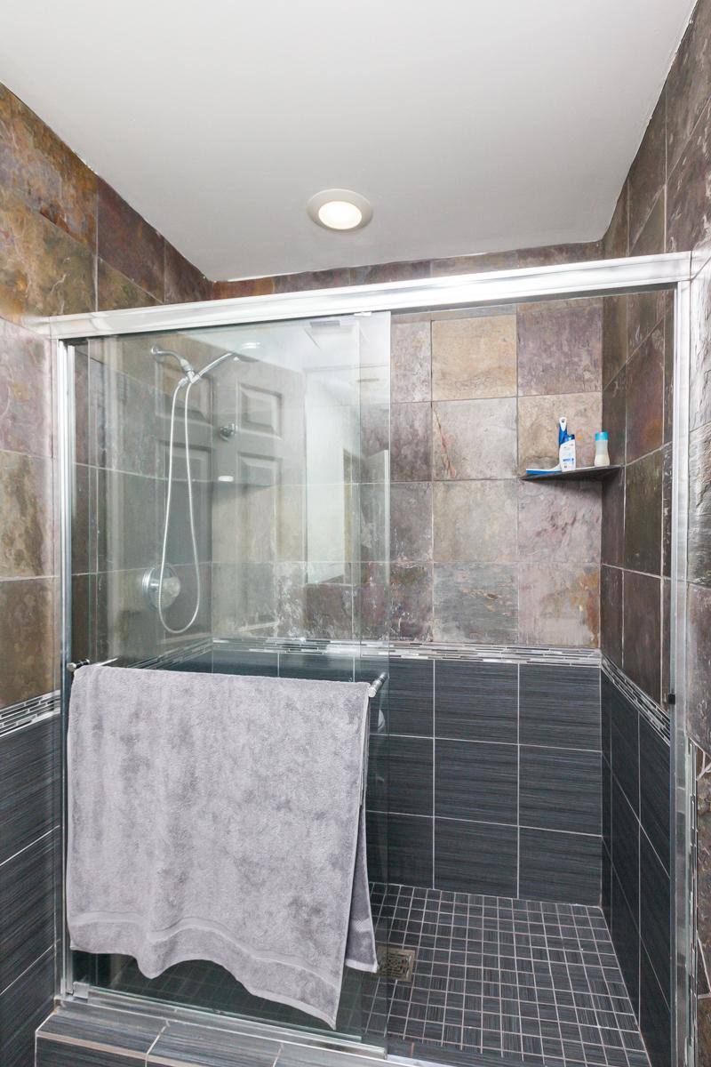 Condo for rent at 811 W Superior St #3, Chicago, IL 60642