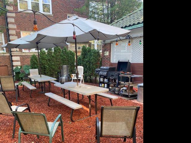 Apartment for rent at 5925 N Paulina #1E, Chicago, IL 60660
