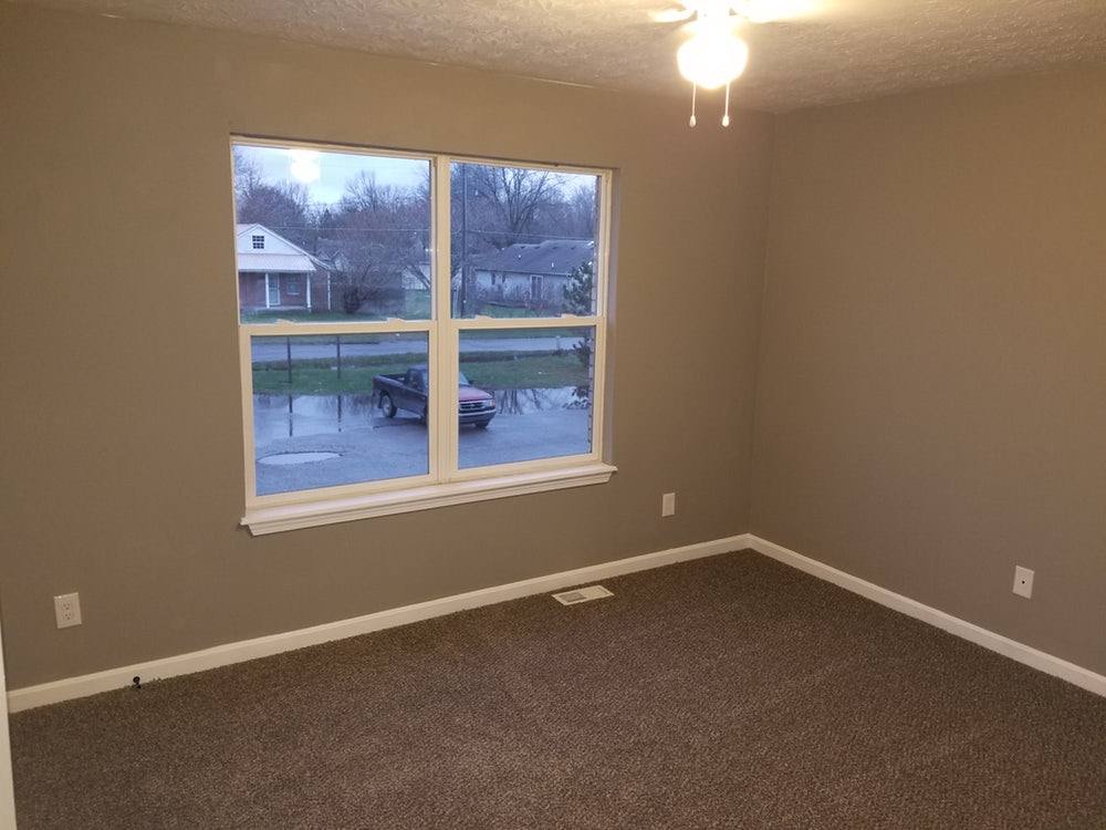 Apartment for rent at 70 Montgomery St #8, Scottsburg, IN 47170