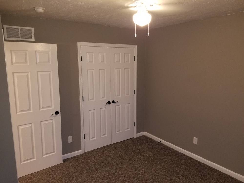 Apartment for rent at 70 Montgomery St #8, Scottsburg, IN 47170