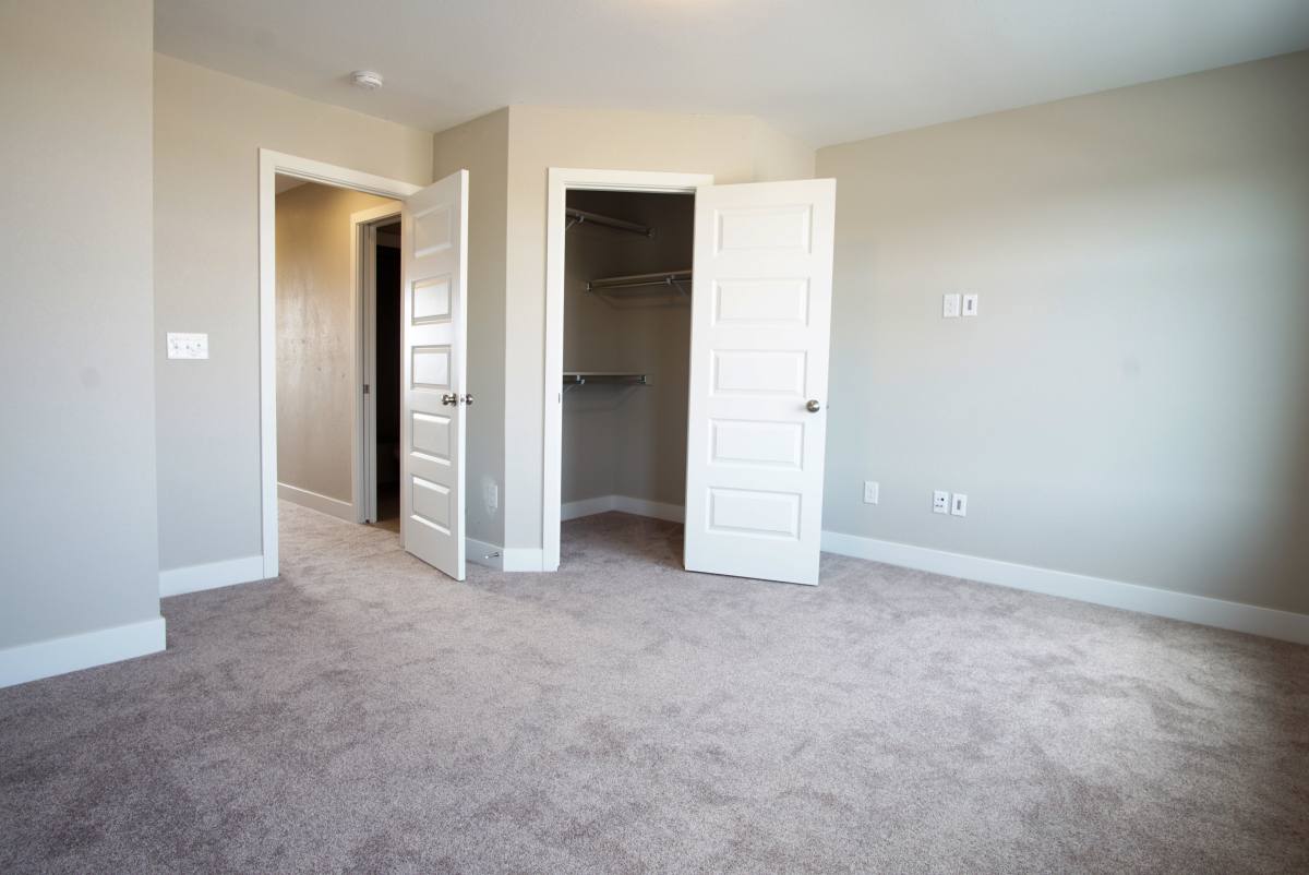 Townhouse for rent at 2541 Moline St, Aurora, CO 80010