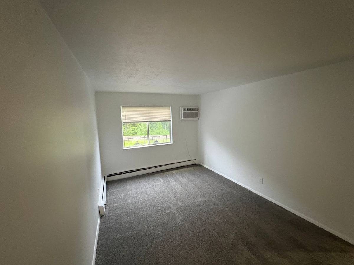 Apartment for rent at 1 Main St, Addyston, OH 45001