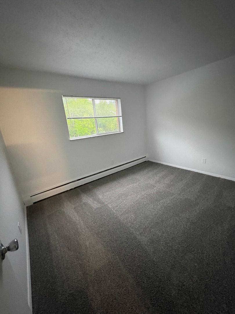 Apartment for rent at 1 Main St, Addyston, OH 45001