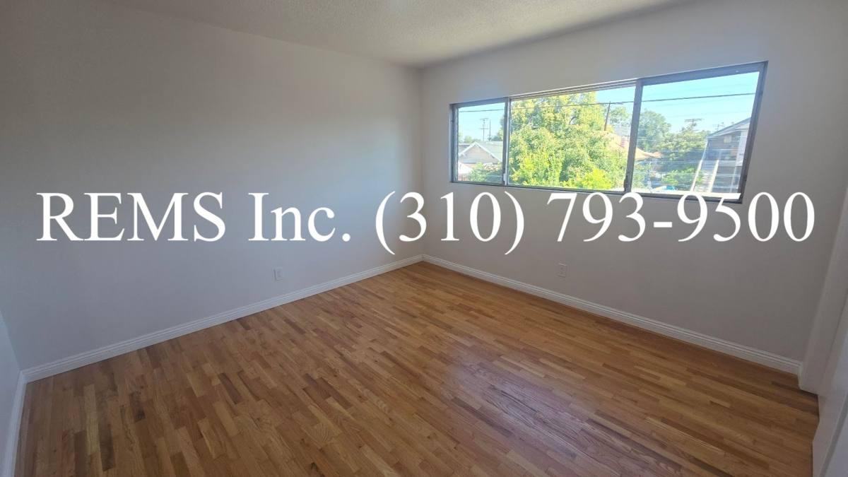 Apartment for rent at 643 E 47th St, Los Angeles, CA 90011