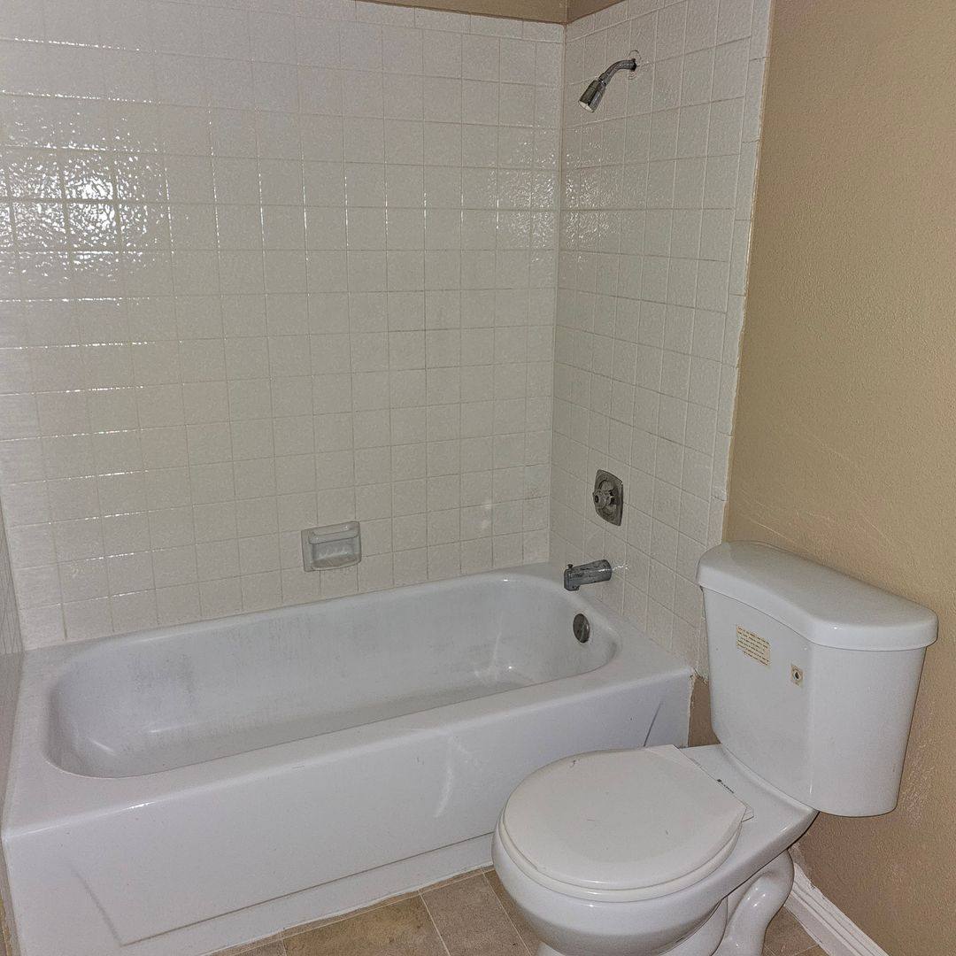 Apartment for rent at 2341 Exeter Dr, Las Vegas, NV 89156