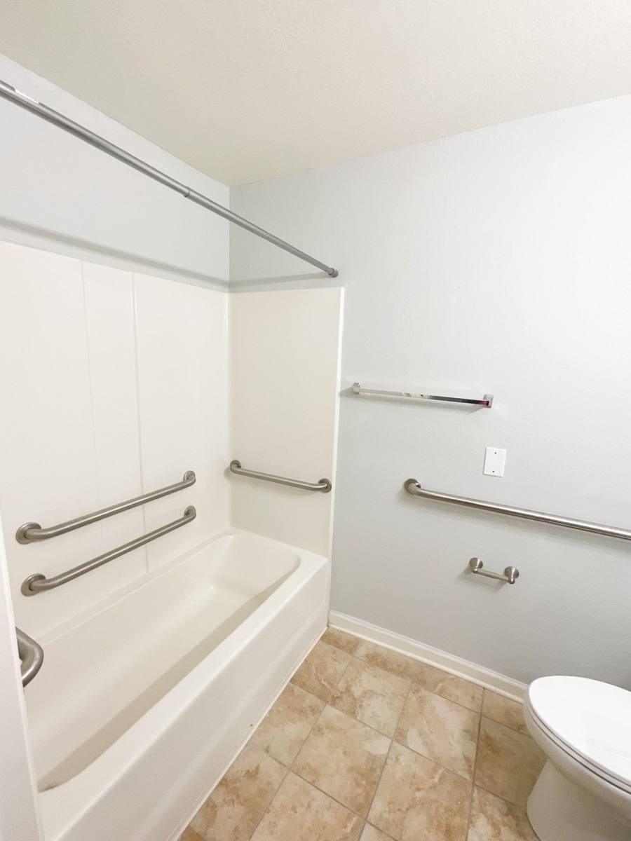 Apartment for rent at 2744 Melrose Ave NW, Roanoke, VA 24017