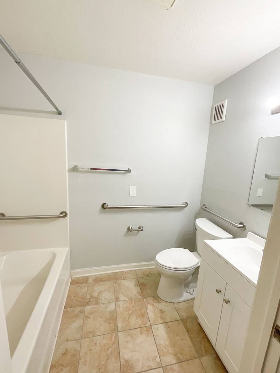 Apartment for rent at 2744 Melrose Ave NW, Roanoke, VA 24017