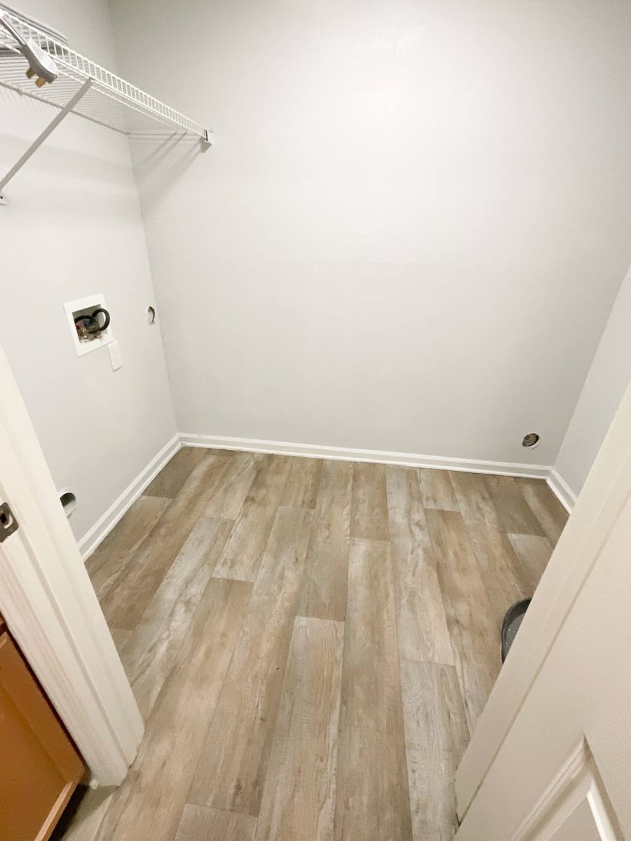 Apartment for rent at 2744 Melrose Ave NW, Roanoke, VA 24017