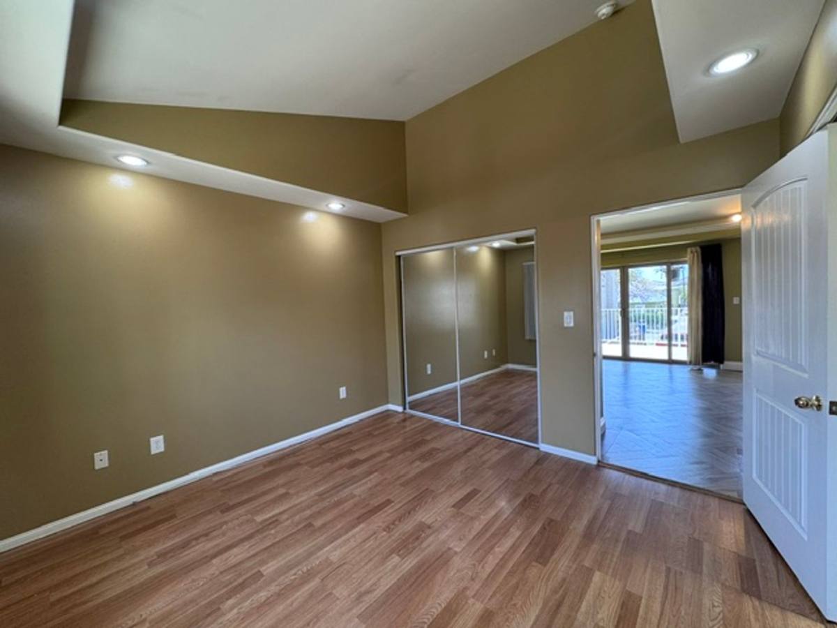 Apartment for rent at 1120 Stanley Ave, Long Beach, CA 90804