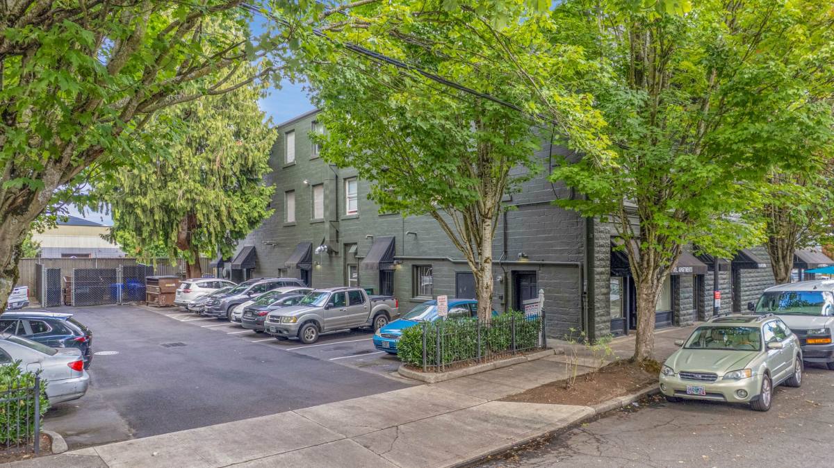 Apartment for rent at 2017 N McClellan, Portland, OR 97217