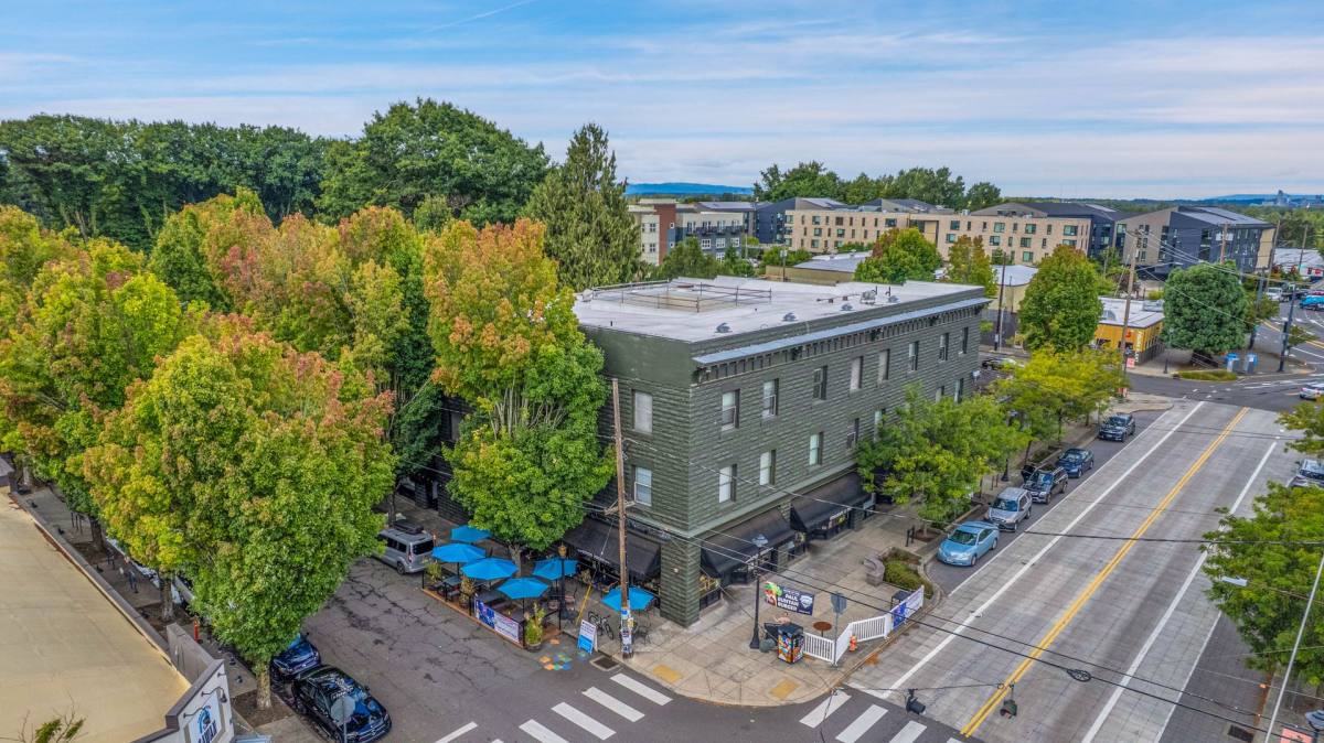 Apartment for rent at 2017 N McClellan, Portland, OR 97217