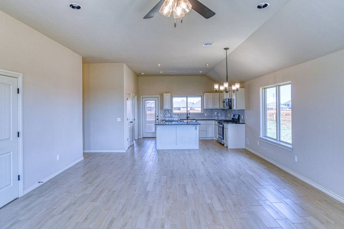 House for rent at 9305 NW 142 St, Yukon, OK 73099