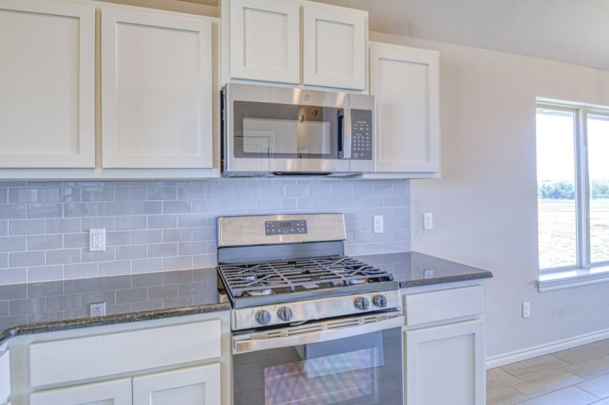 House for rent at 9305 NW 142 St, Yukon, OK 73099