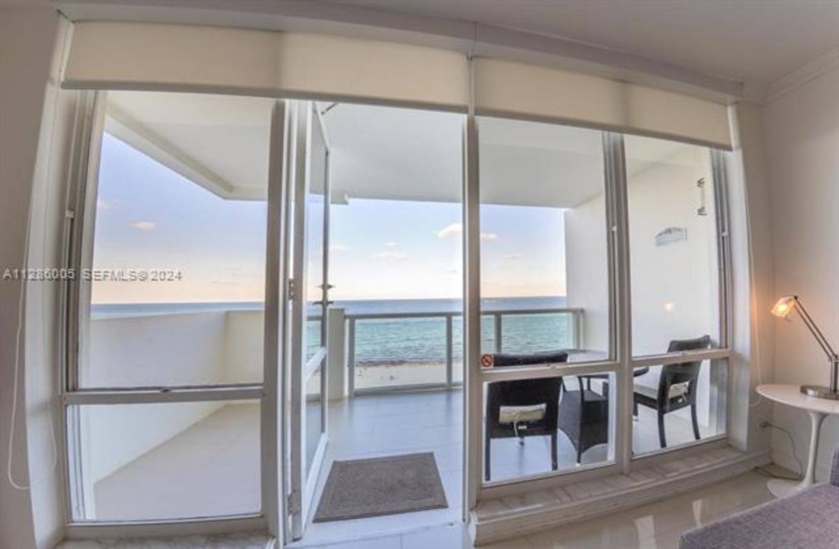 Apartment for rent at 5601 Collins Ave, Miami Beach, FL 33140