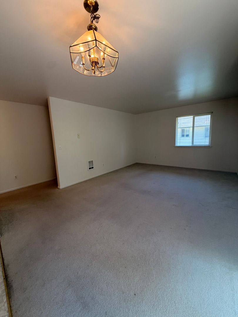Apartment for rent at 1683 Ono Ave, Eugene, OR 97404