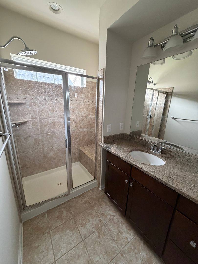 Townhouse for rent at 3616 Summer House St, Silver Spring, MD 20906