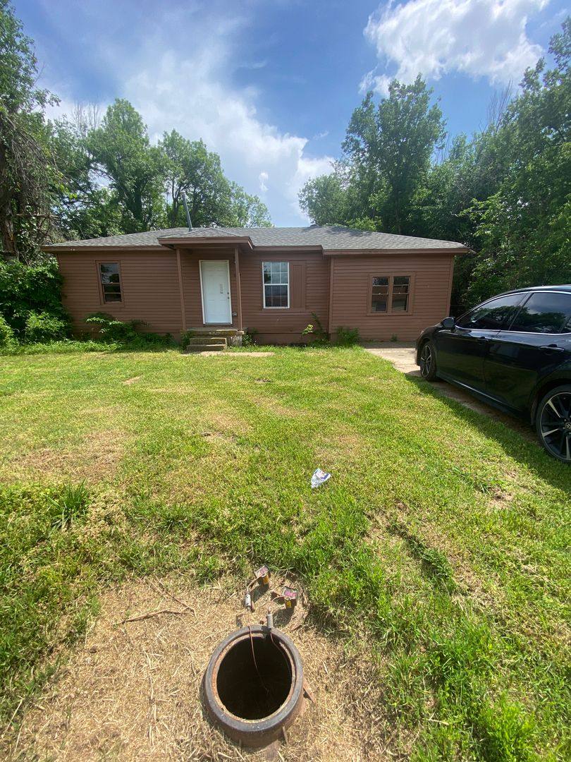 House for rent at 4128 SE 43rd St, Oklahoma City, OK 73115