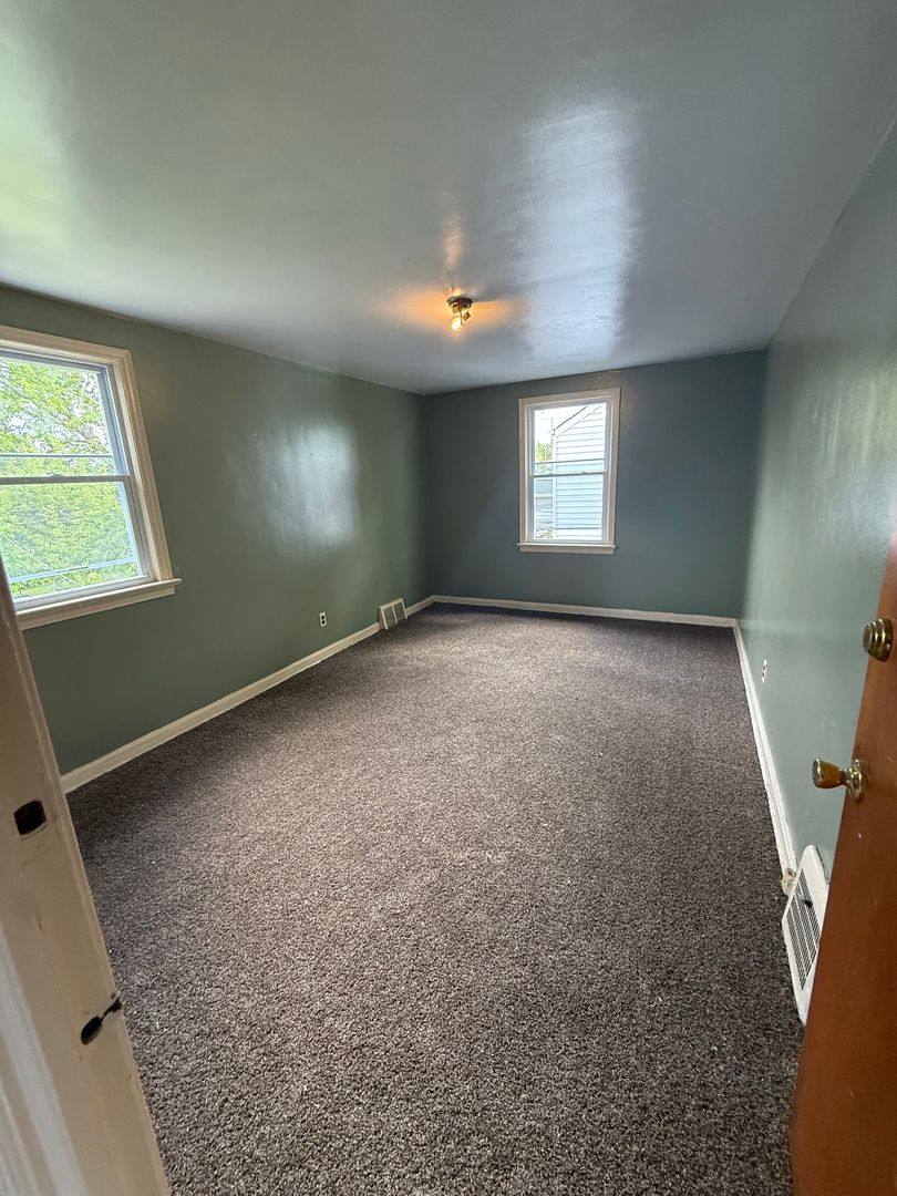 House for rent at 16115 Delrey Ave, Cleveland, OH 44128