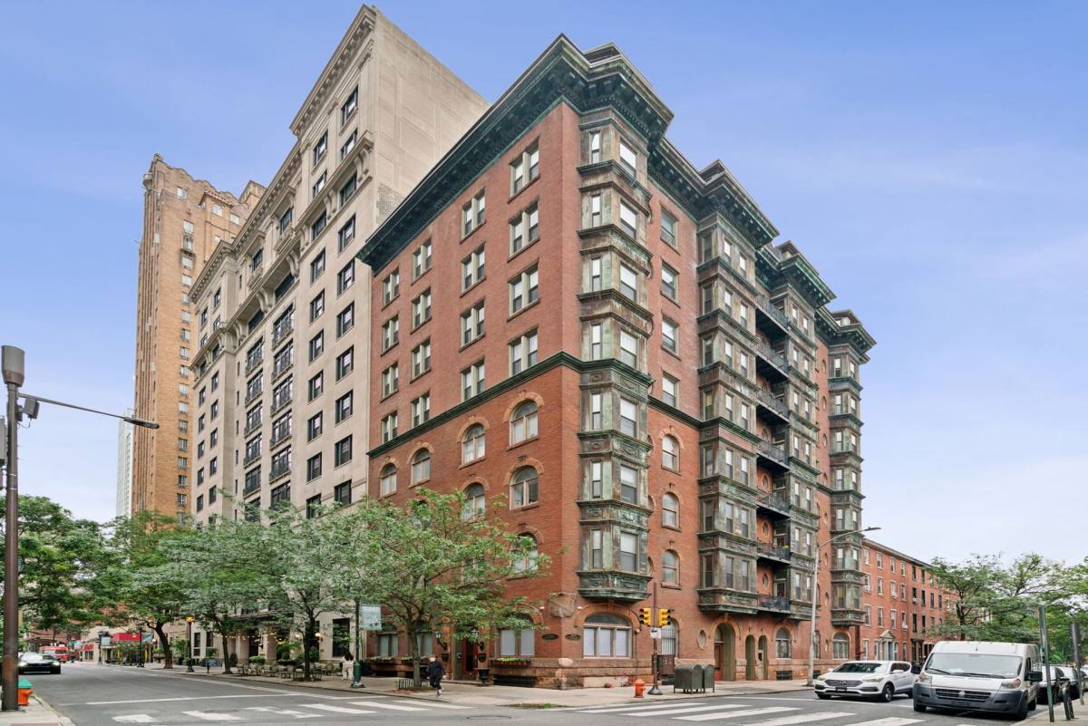 Apartment for rent at 1530 Spruce St, Philadelphia, PA 19102