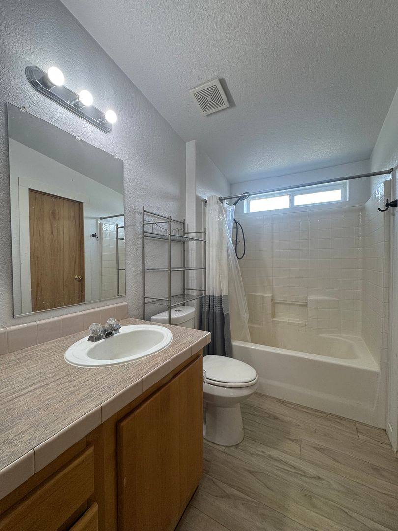 House for rent at 408 Alpine Dr, Ellensburg, WA 98926