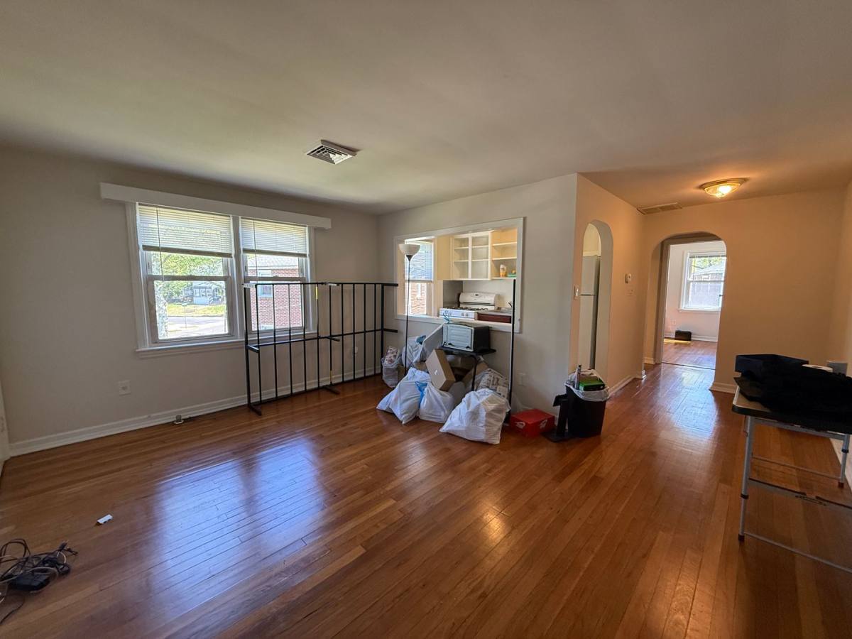 Apartment for rent at 203 Reading & 302 Beachwood Ave, Oaklyn, NJ 08107