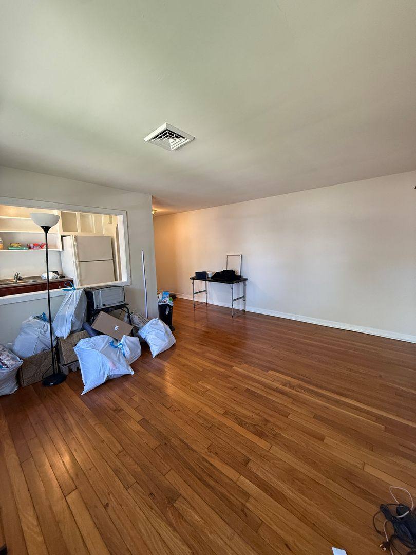Apartment for rent at 203 Reading & 302 Beachwood Ave, Oaklyn, NJ 08107