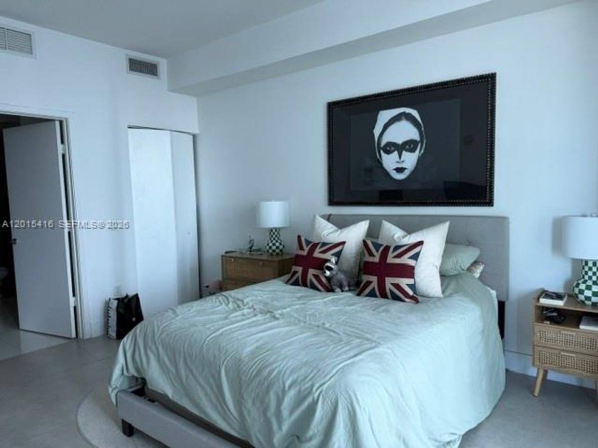 Apartment for rent at 1100 S Miami Ave, Miami, FL 33130