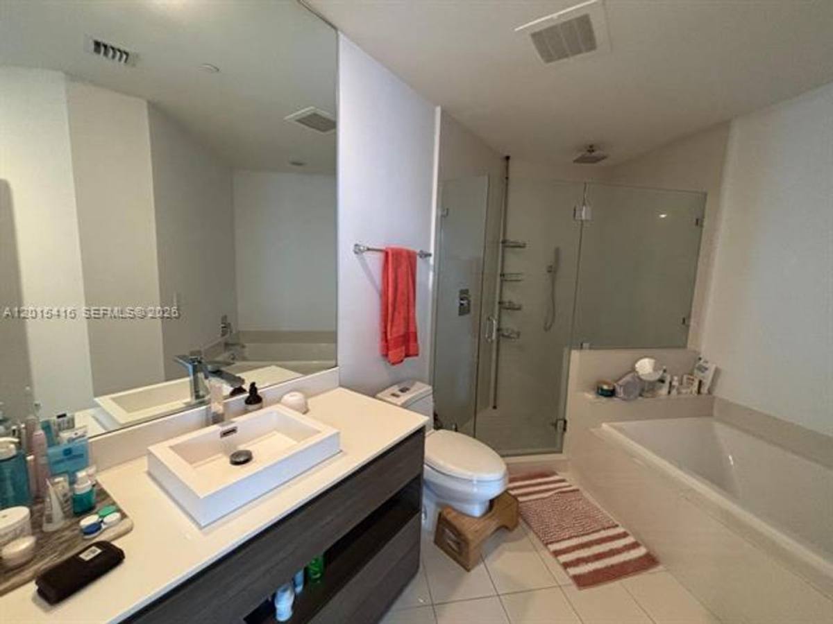 Apartment for rent at 1100 S Miami Ave, Miami, FL 33130