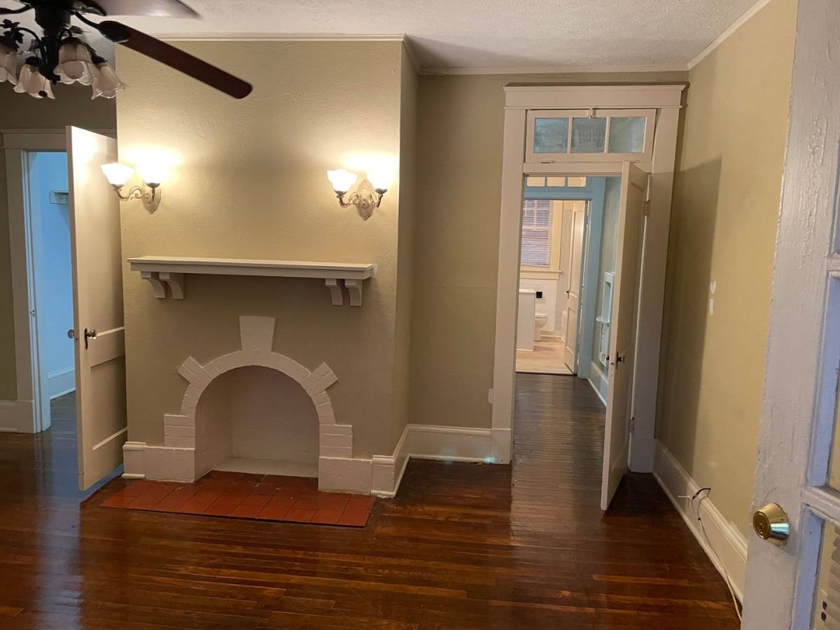 Apartment for rent at 1517-1525 Madison Ave, Montgomery, AL 36107