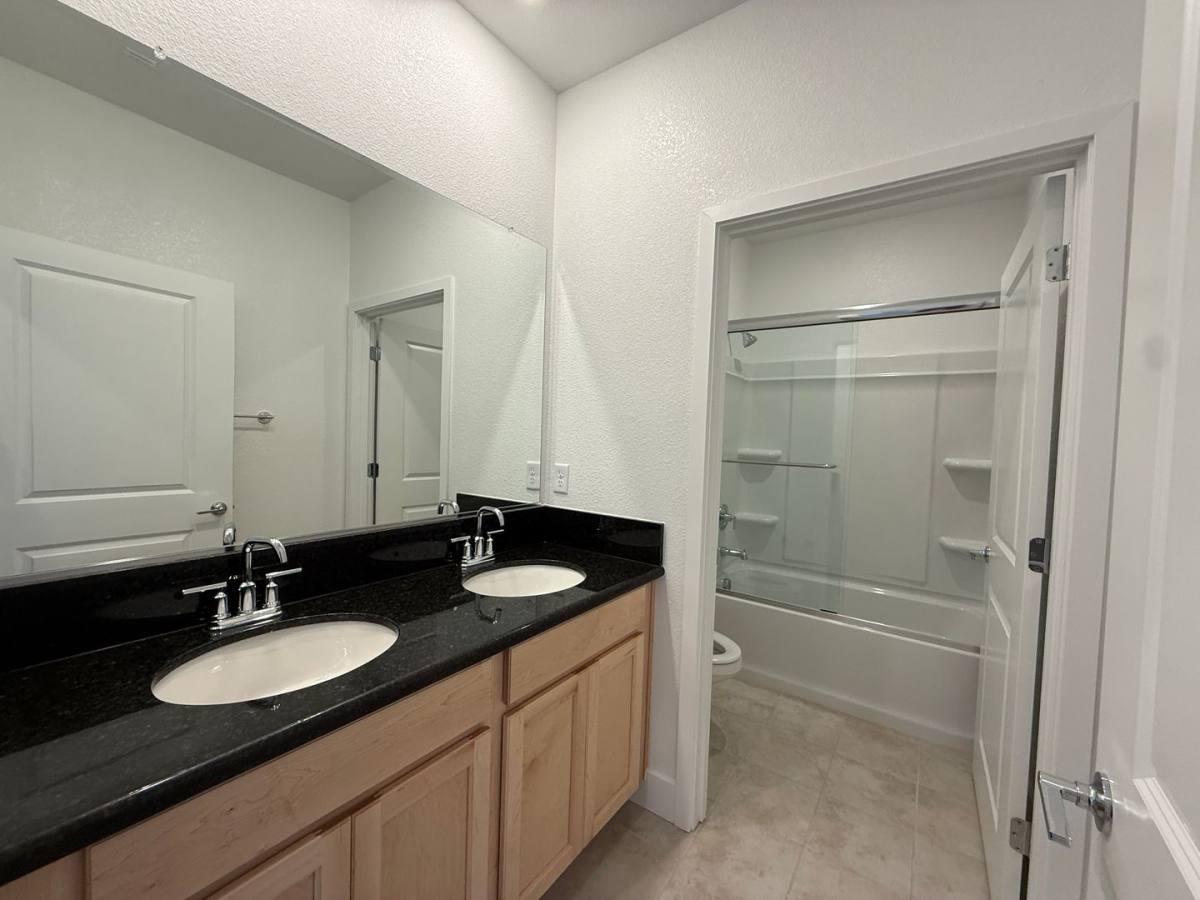 House for rent at 9957 Mesa Verde Way, Sacramento, CA 95829