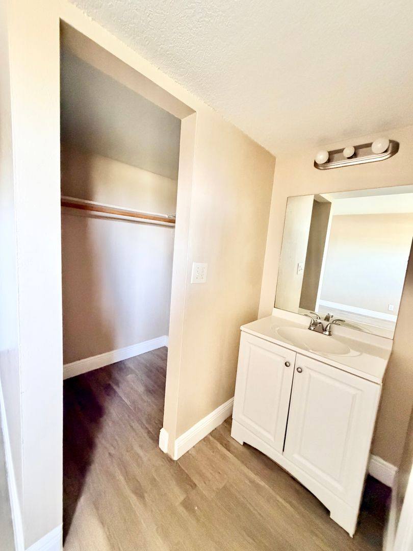 Apartment for rent at 3431 Helena Dr, Lake Worth, FL 33461