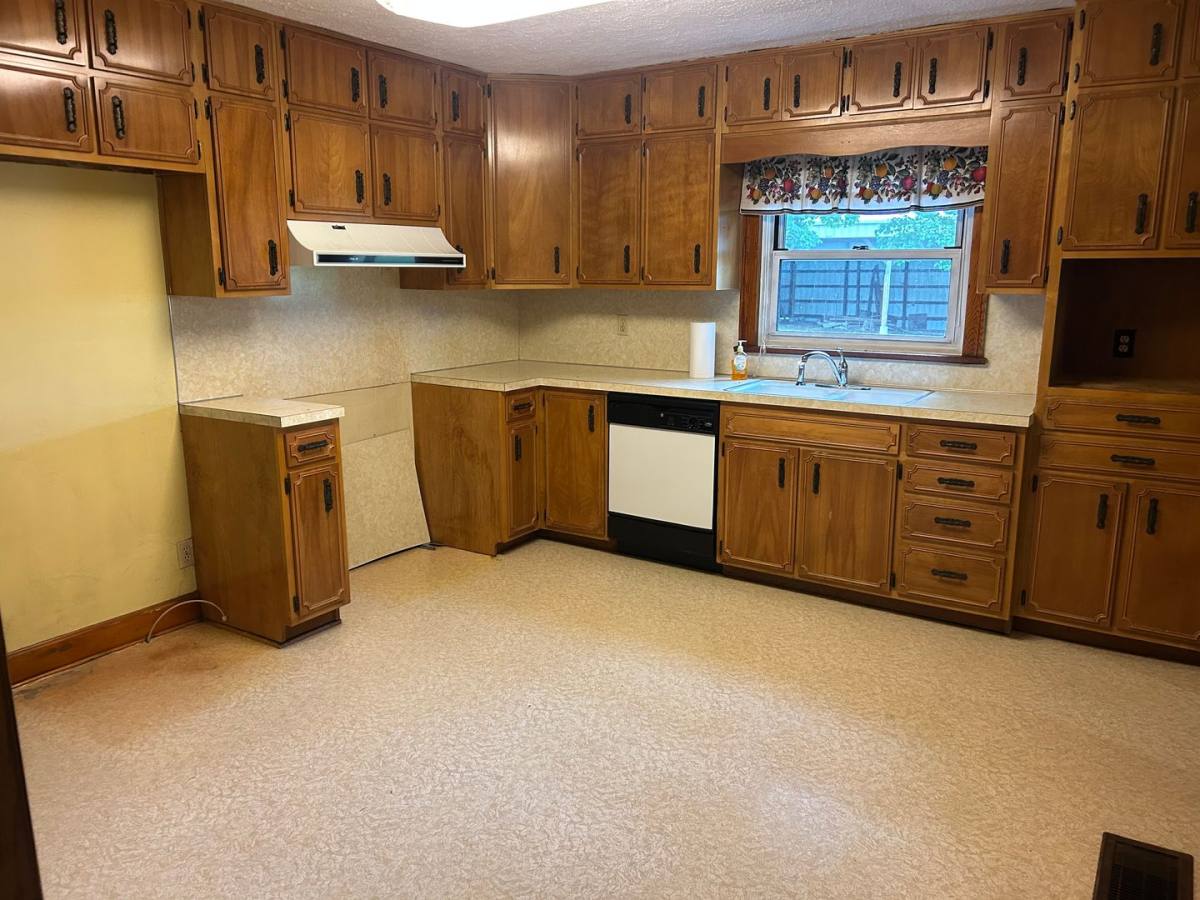 House for rent at 14305 Tree Dr NW, Palmyra, IN 47164