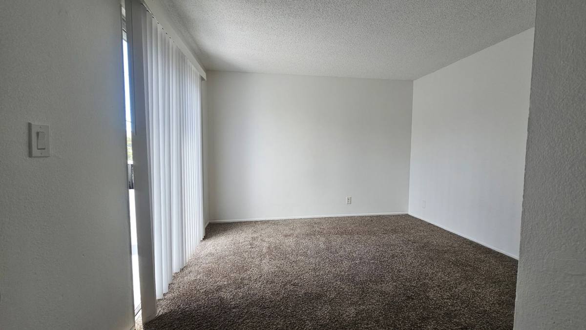 Apartment for rent at 1088 Alamitos Ave, Long Beach, CA 90813