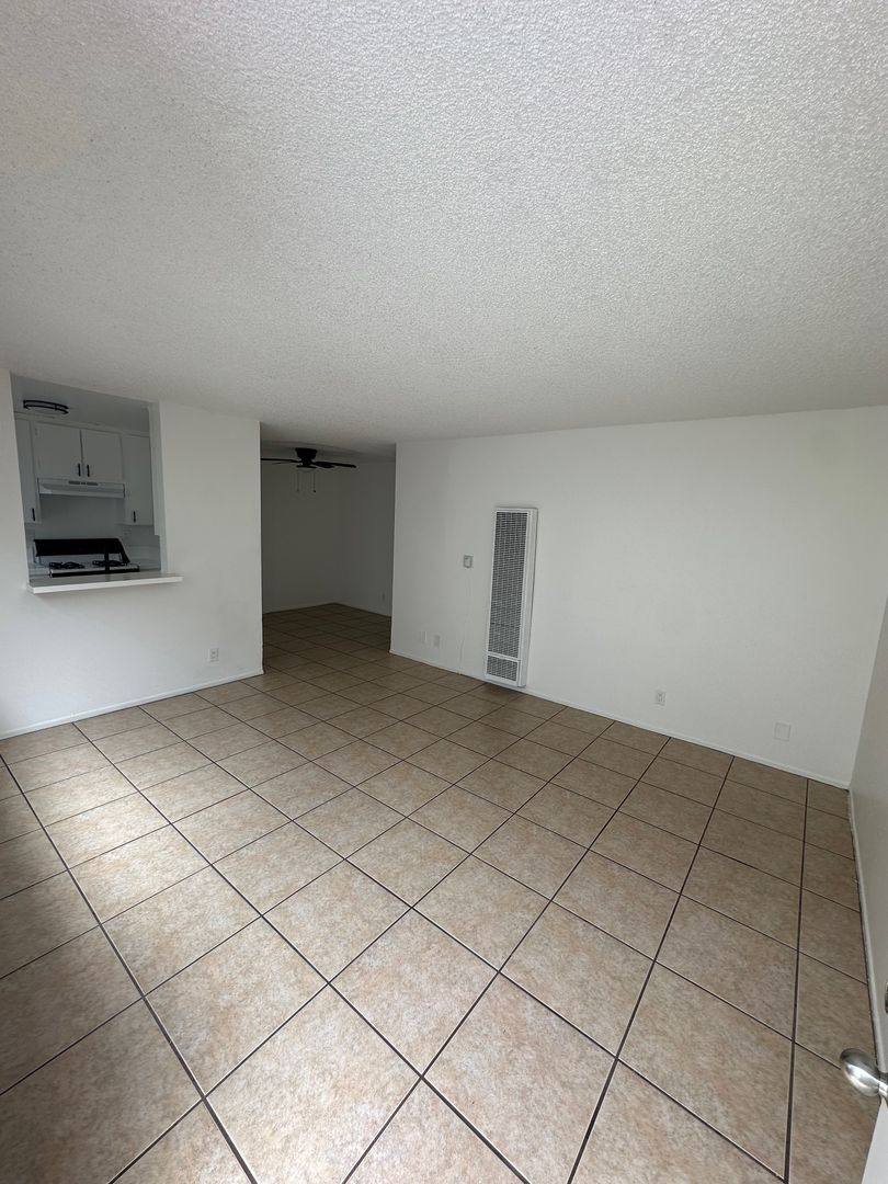 Apartment for rent at 1088 Alamitos Ave, Long Beach, CA 90813
