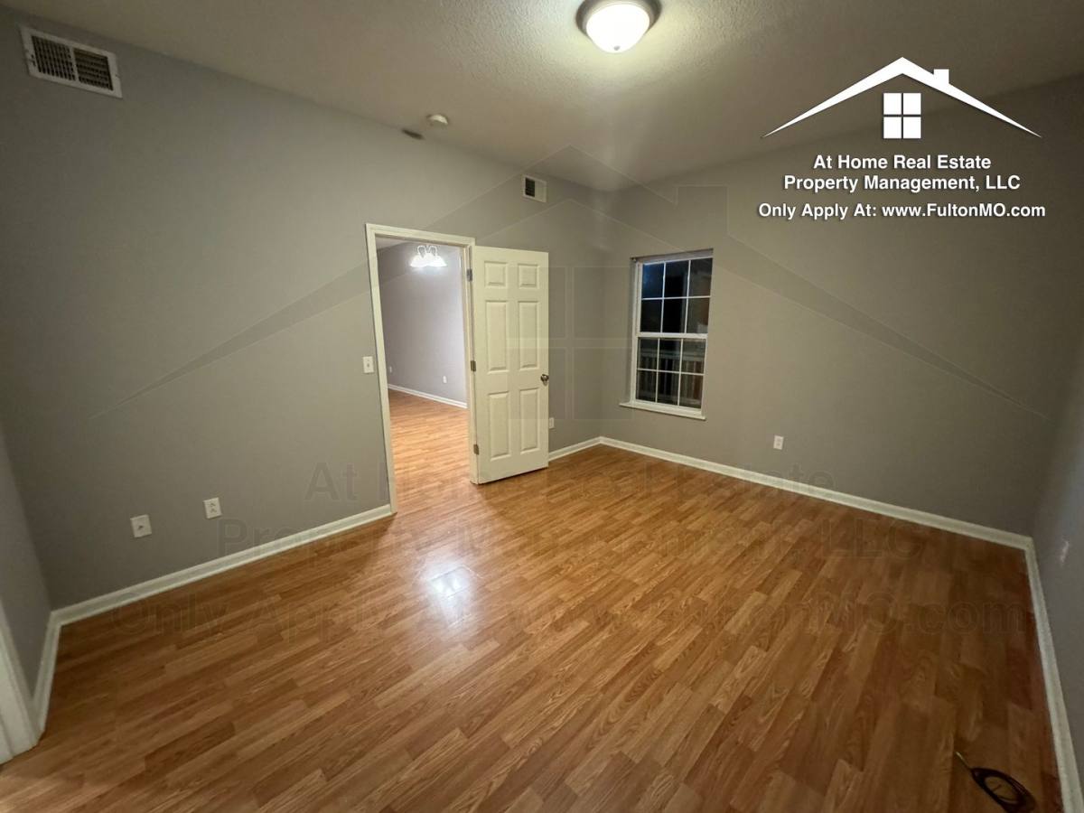 Apartment for rent at 211 N Main St #A, Auxvasse, MO 65231