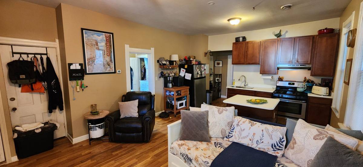 Apartment for rent at 2013-15A N Newhall St, Milwaukee, WI 53202