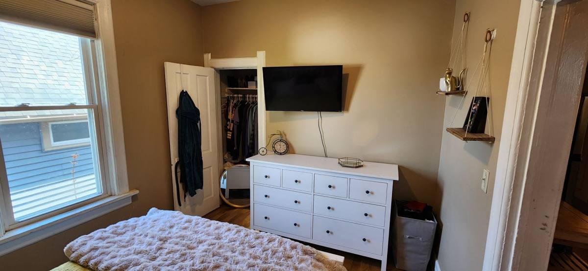 Apartment for rent at 2013-15A N Newhall St, Milwaukee, WI 53202