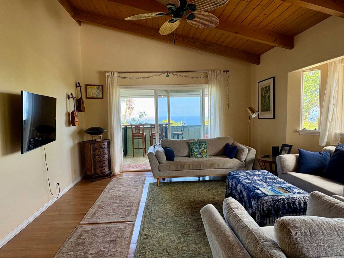 Apartment for rent at 73-1158 Ahulani St, Kailua Kona, HI 96740