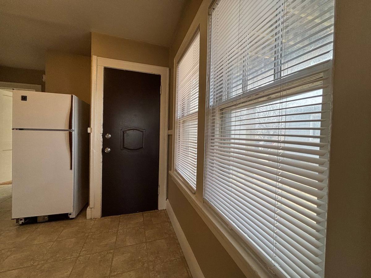 Apartment for rent at 518 Smith Ave S, Saint Paul, MN 55107